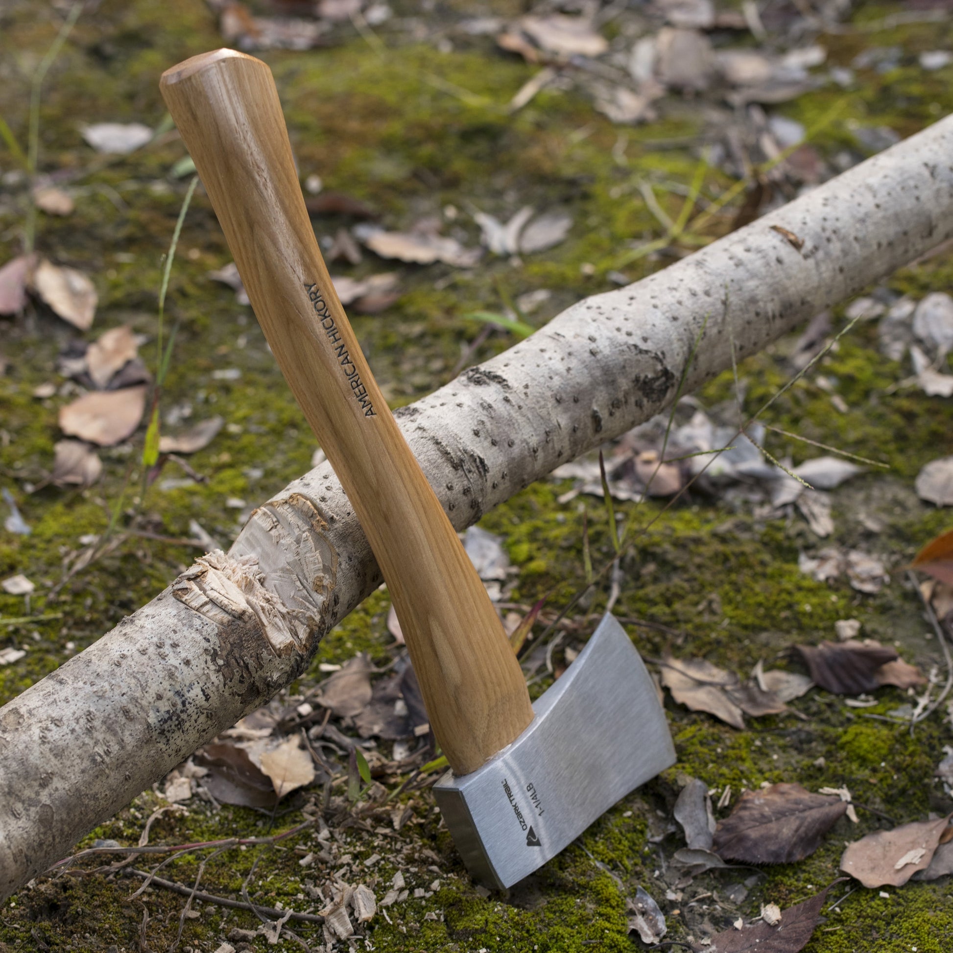 1.25Lbs Wooden Handle Hatchet, Axe, Model 5039